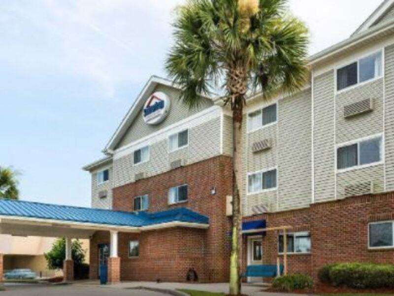 Suburban Extended Stay Hotel Naval Base Area Warrington Kültér fotó