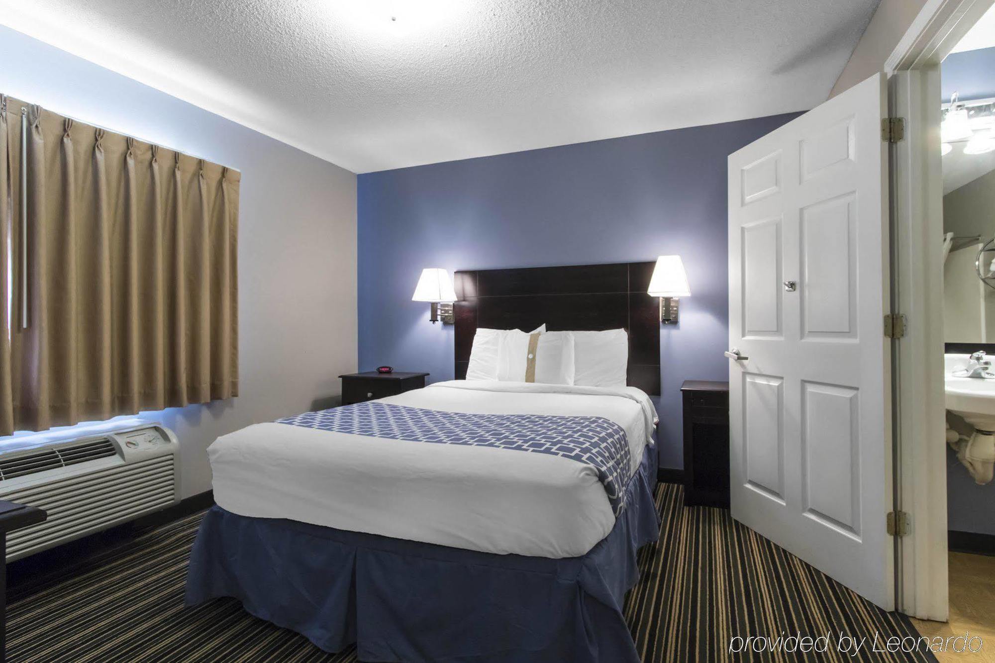 Suburban Extended Stay Hotel Naval Base Area Warrington Kültér fotó